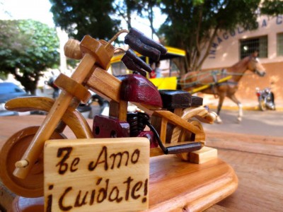 Woodwork from Itapua, Paraguay. Message: "I love you, Take Care!" (Used with permission from the VISPERA)